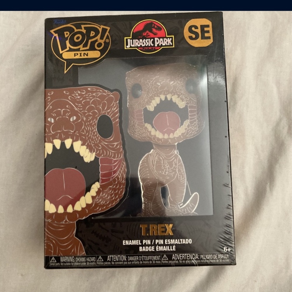 Jurassic Park T. Rex Enamel Pin